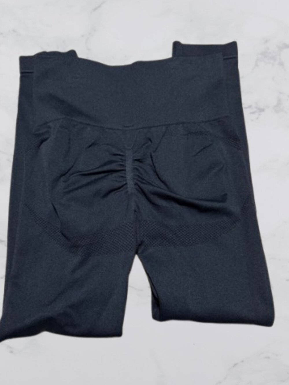 Halara Size S Butt Scrunch High Rise leggings - Picture 2 of 3